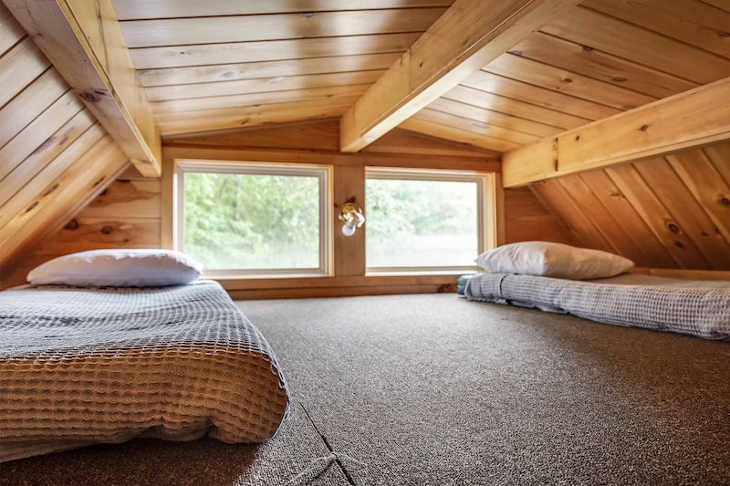 Cottage with Loft-2